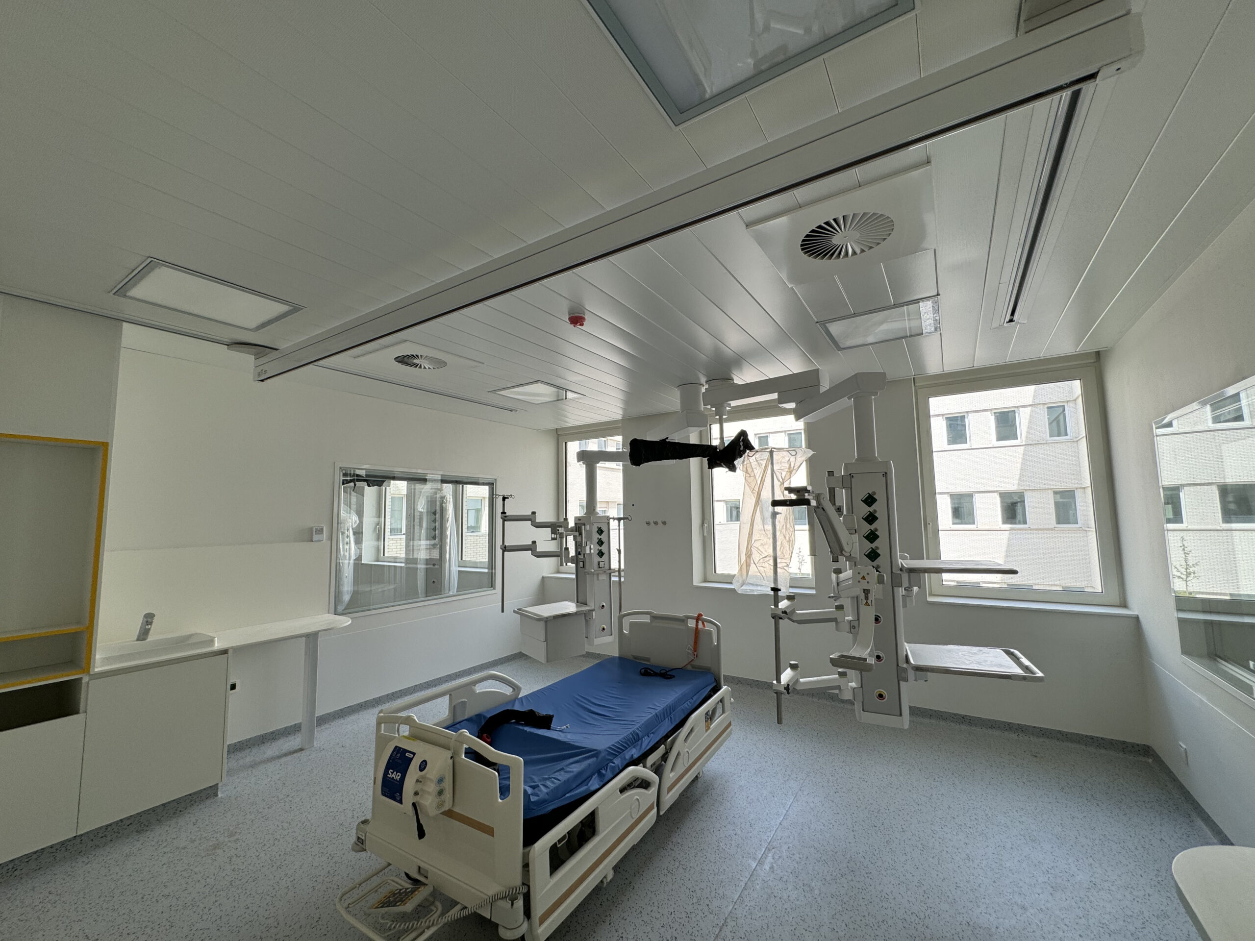 une chambre au soins intensifs