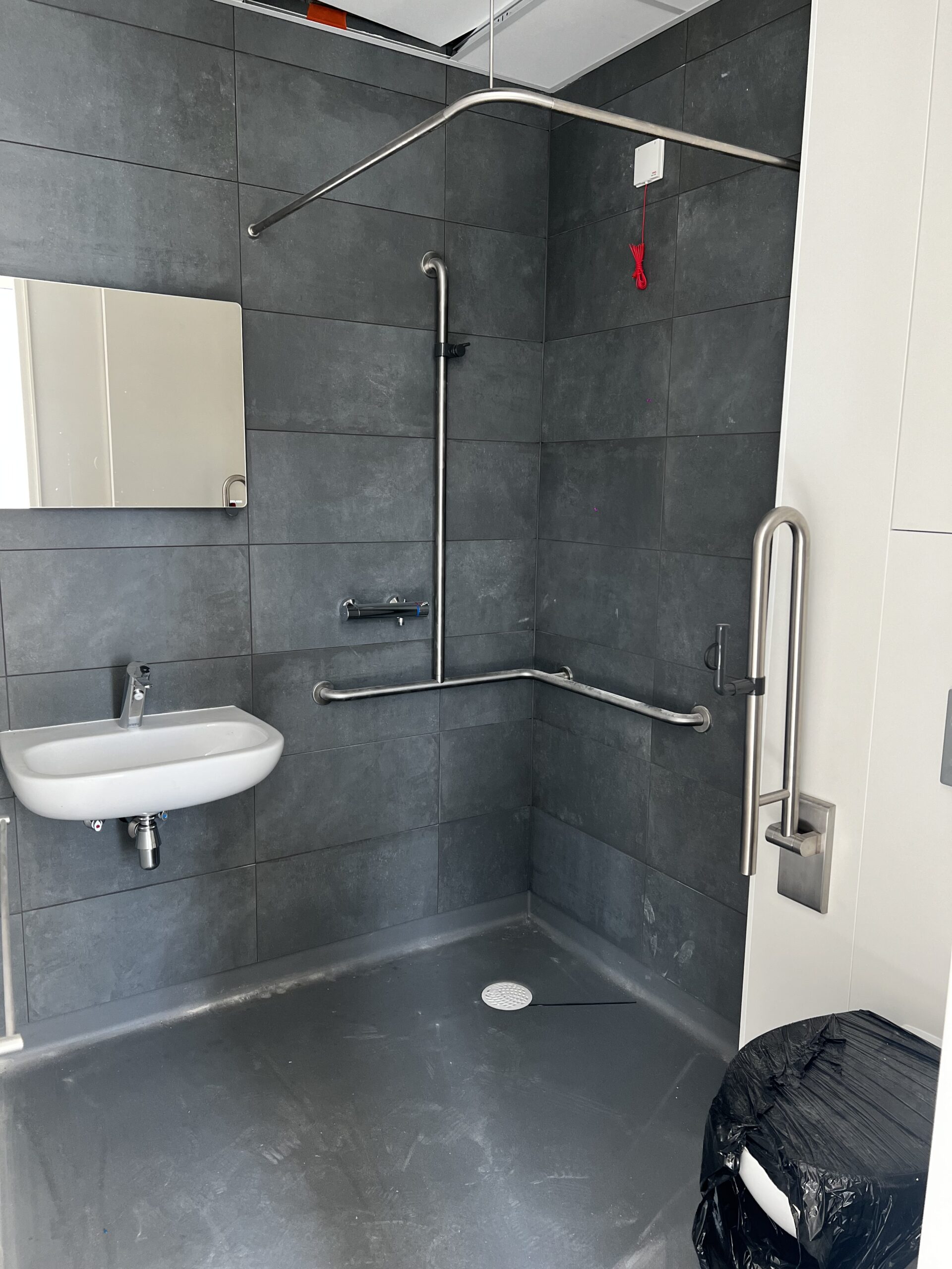 une salle de bains d'une chambre au GHDC